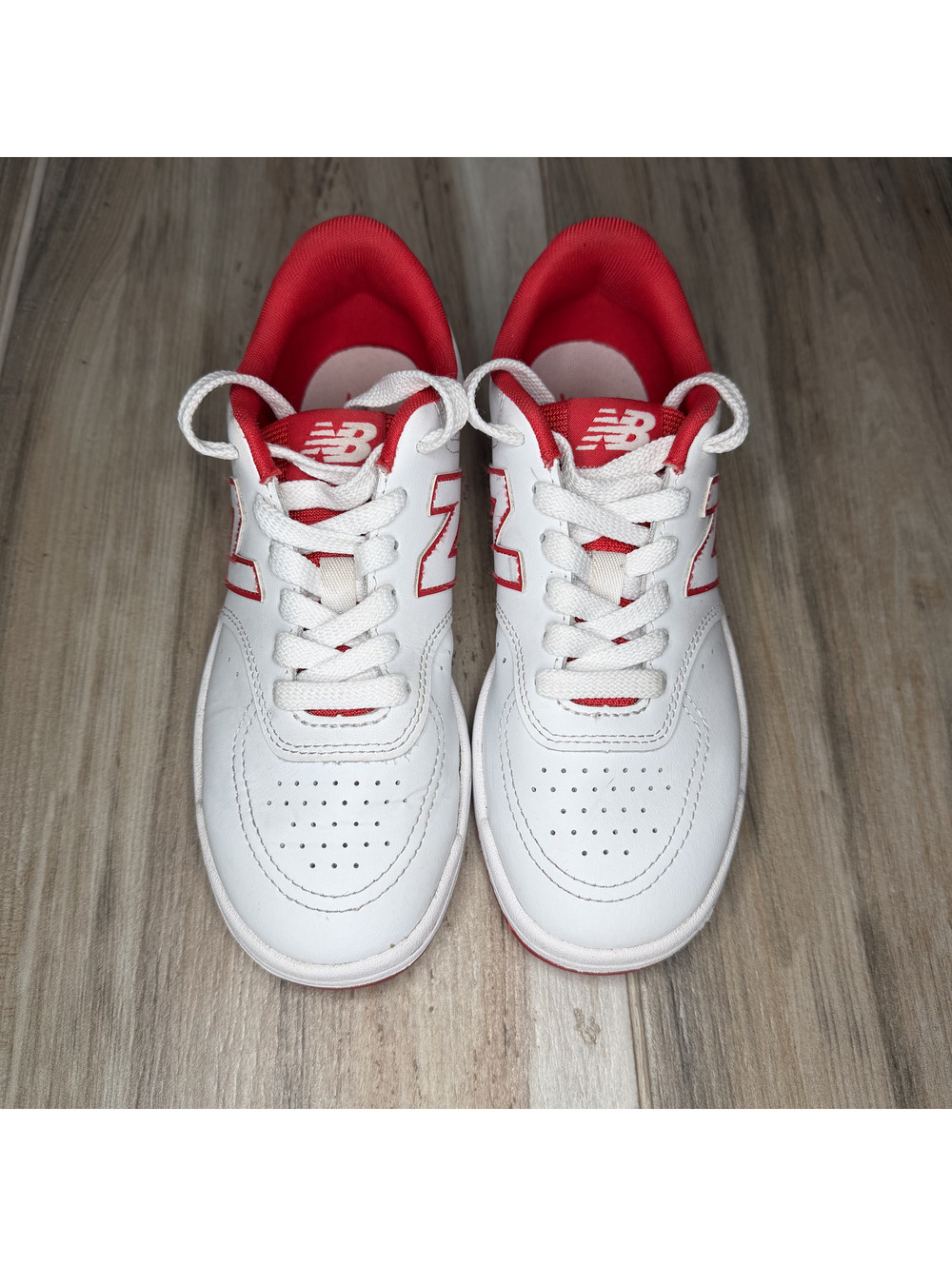 New Balance BB80 v1 Big Kids’ Lace-Up Sneakers, White/True Red Youth Sz 4 - Picture 3 of 9